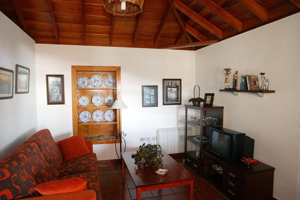 Vila Atilio Puntallana Pokoj fotografie